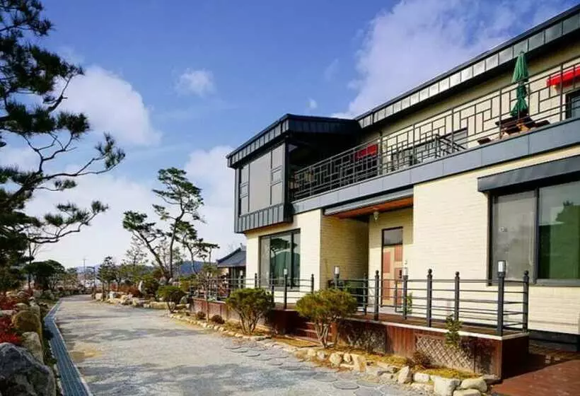 Jeongeup Mimi House Pension
