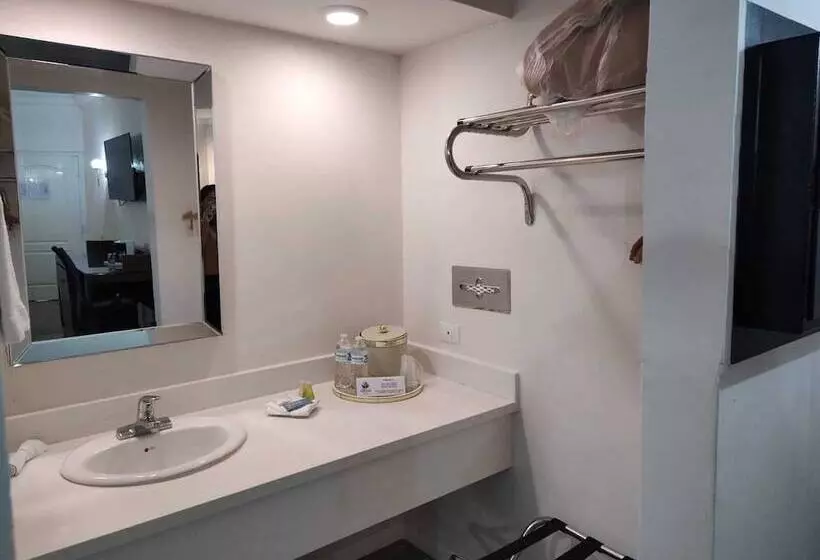 Los Cedros Hotel Inn Chihuahua