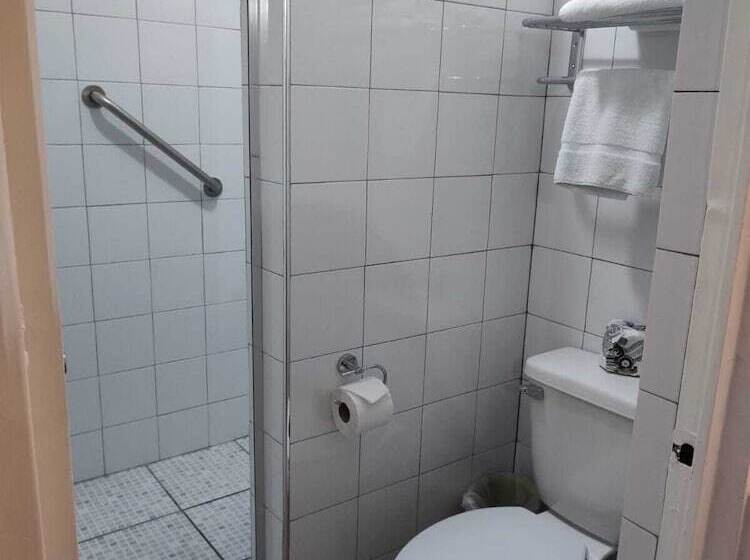 Los Cedros Hotel Inn Chihuahua