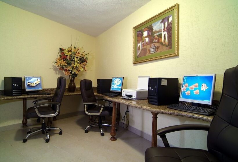 Los Cedros Hotel Inn Chihuahua