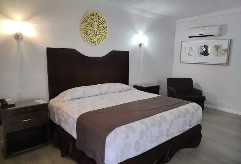 Los Cedros Hotel Inn Chihuahua