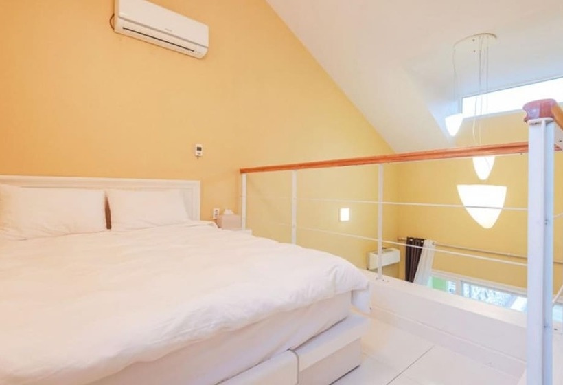 Namhae Gold River Pension