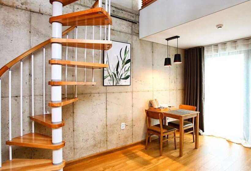 Namhae Iberis Pension