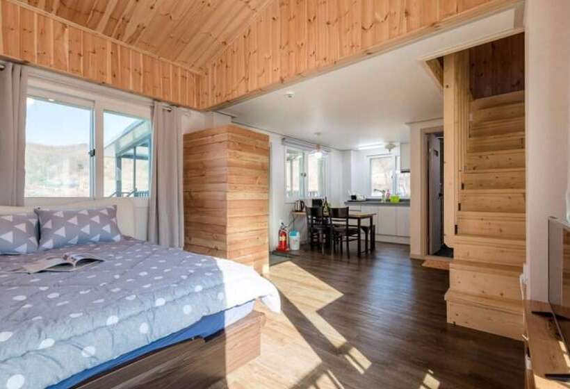 Paju Dalbitgadeuk Pension