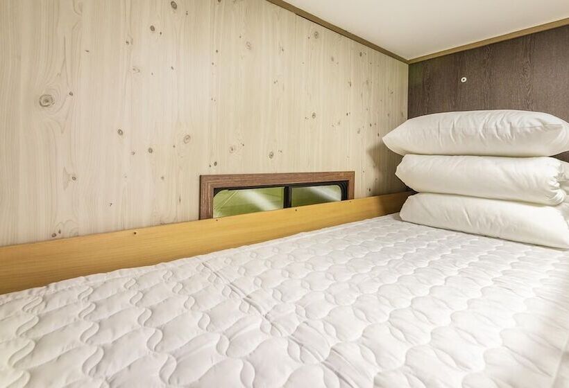 Pensionat Gapyeong Cheongchun Glamping & Caravan