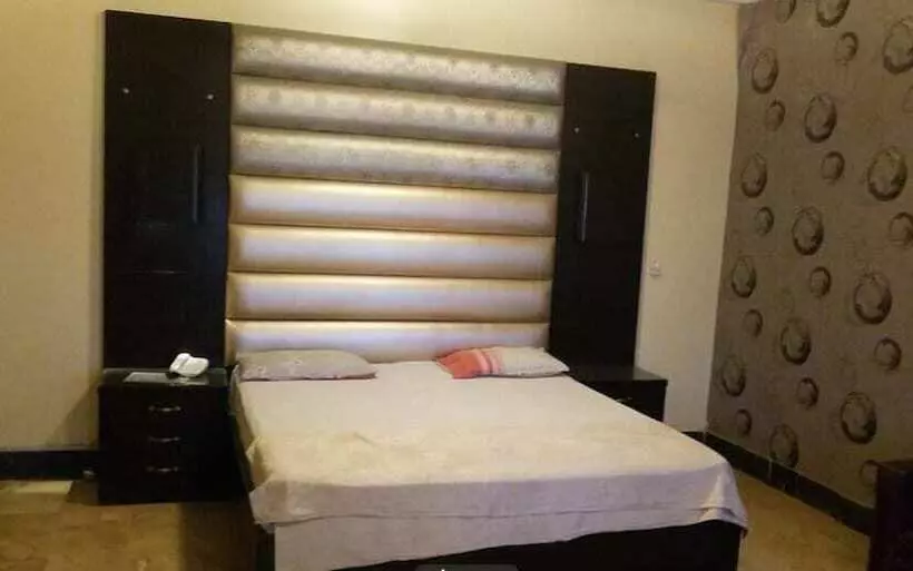 پانسیون Jilani Guest House