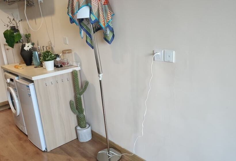 Majatalo Let Splay Minsu