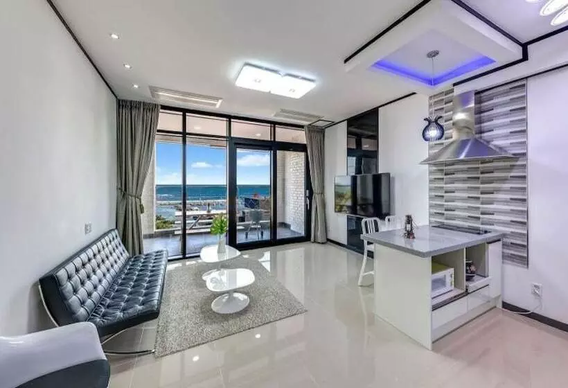 Pohang The East Pool Villa Pension