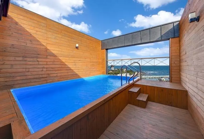 Pohang The East Pool Villa Pension