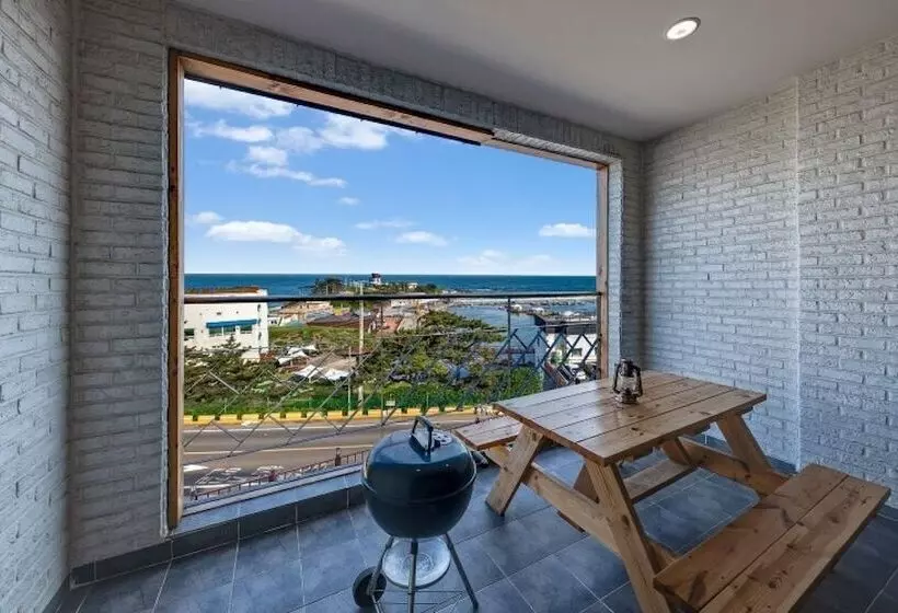Pohang The East Pool Villa Pension