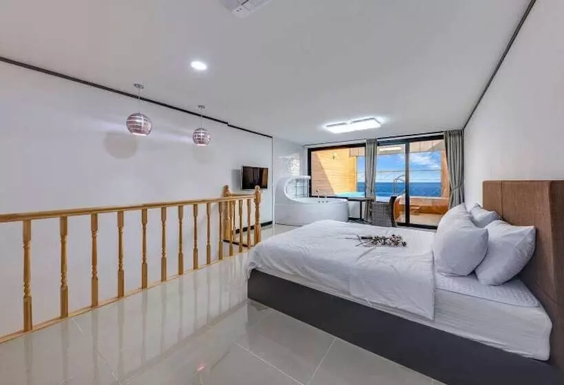 Pohang The East Pool Villa Pension