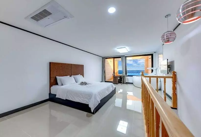 Pohang The East Pool Villa Pension
