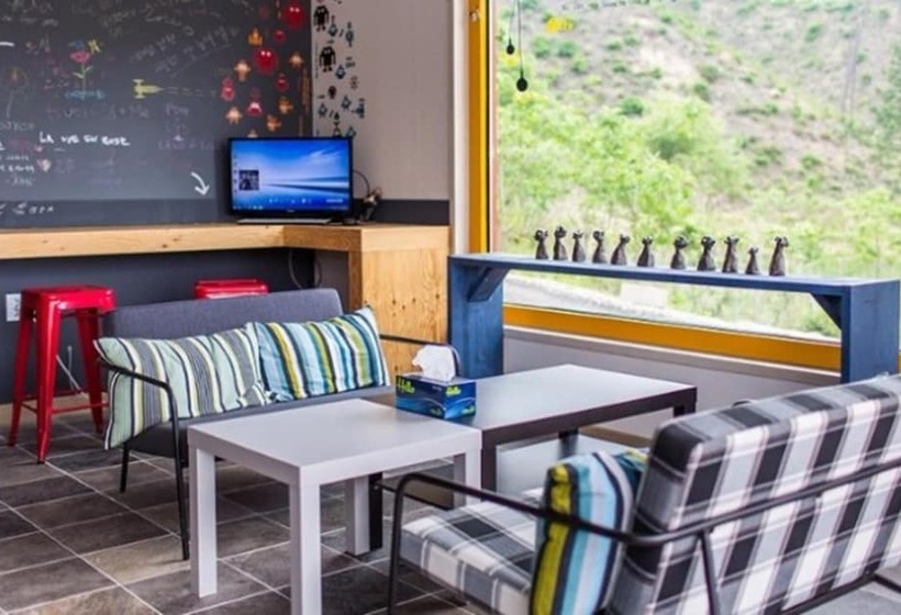 Pocheon La Vie En Rose Pension