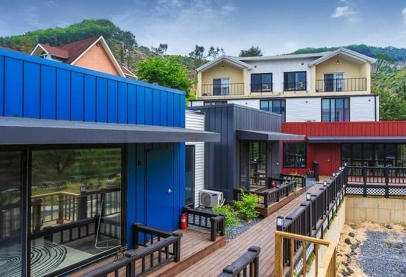 Pocheon La Vie En Rose Pension