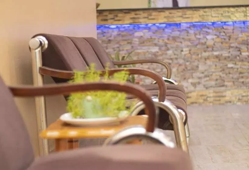 Lomakeskus La Joie Plazza