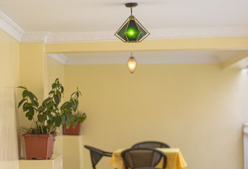 استراحتگاه La Joie Plazza