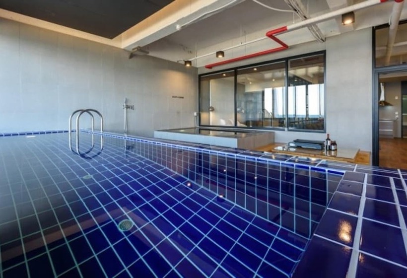 Yeongdeok Private Us 7 Pension