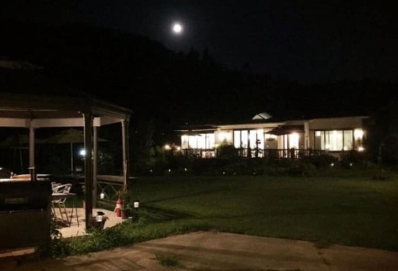 Yeosu Into The Clouds Pension