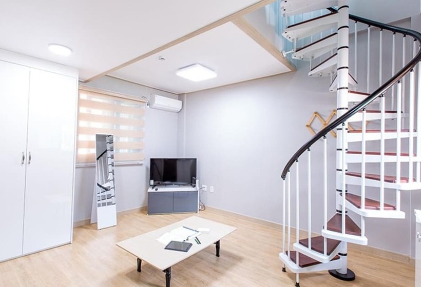 Boeun Songnisan Sunny Hill Pension