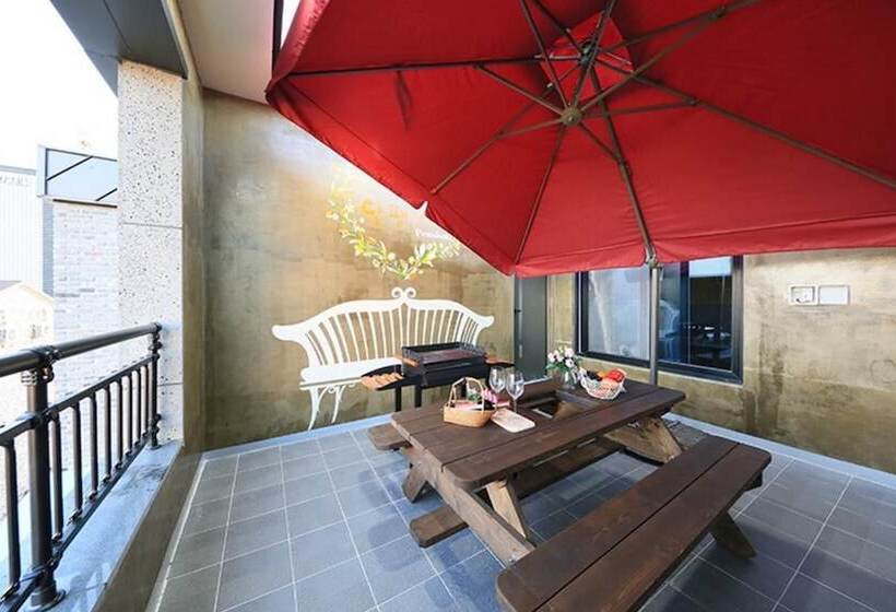 Boryeong Snail Pension