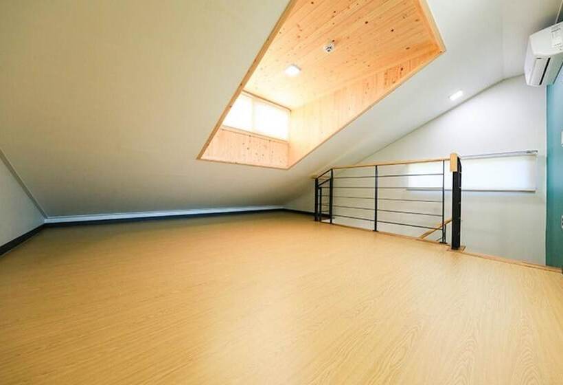 Boryeong Snail Pension