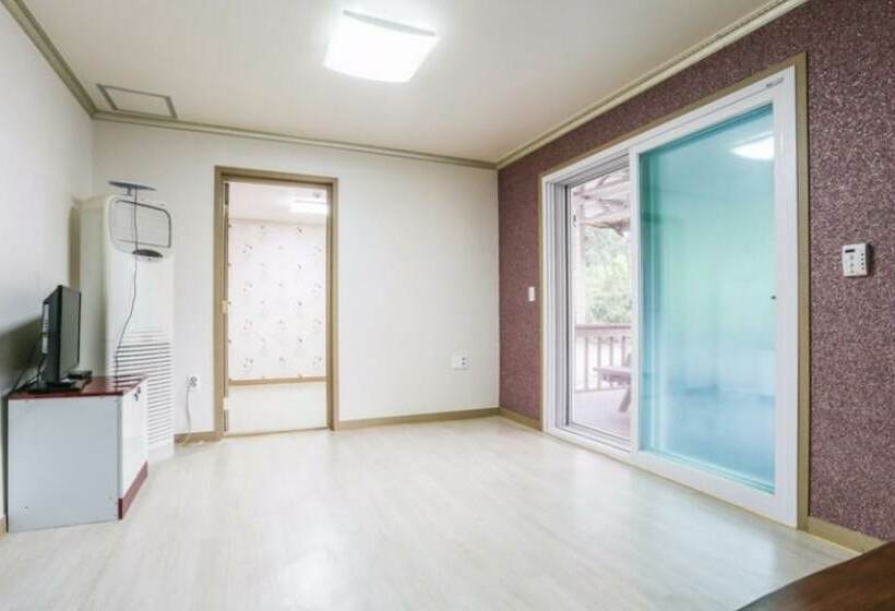 Danyang Blue Pension