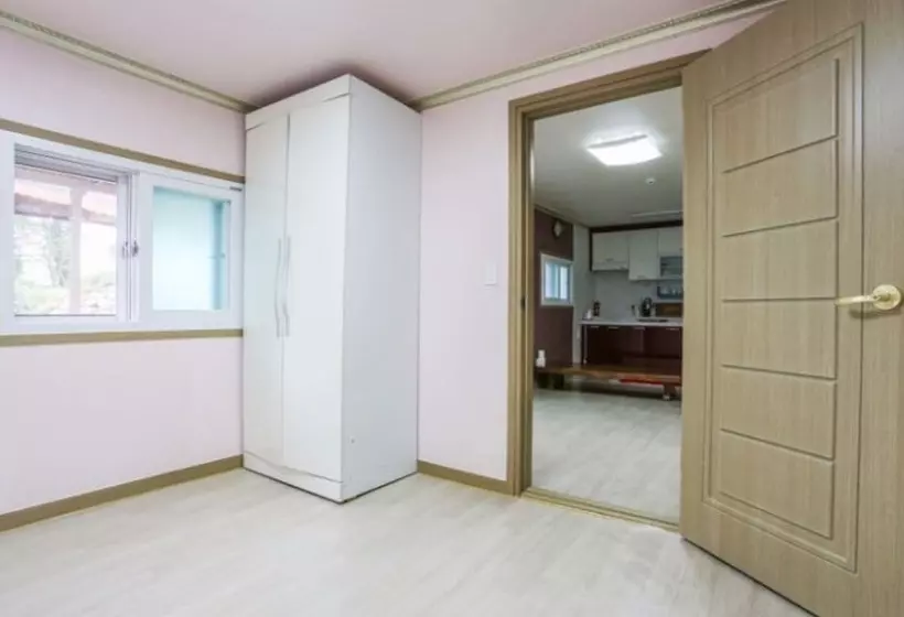 Danyang Blue Pension