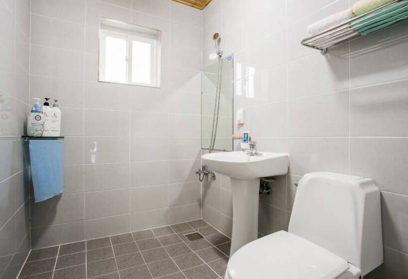 Gangneung Jeongdongjin Joyful Pension