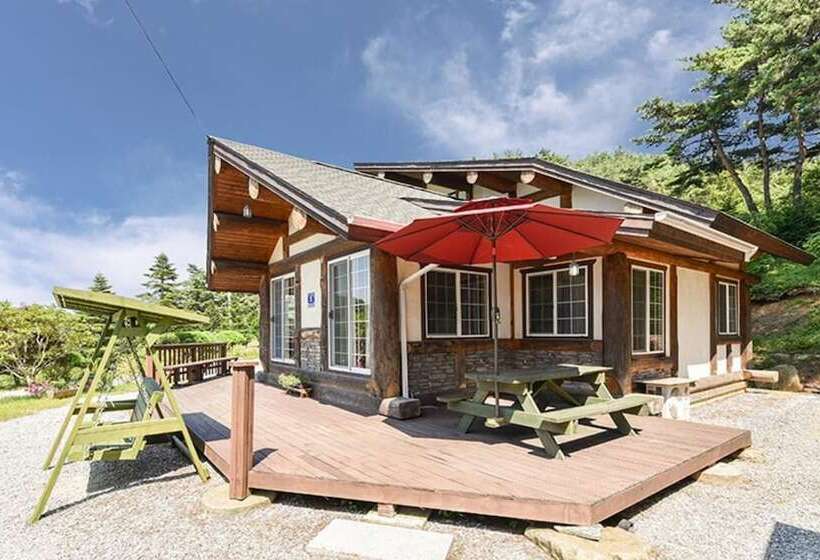 Gangneung Nuri Maru Pension