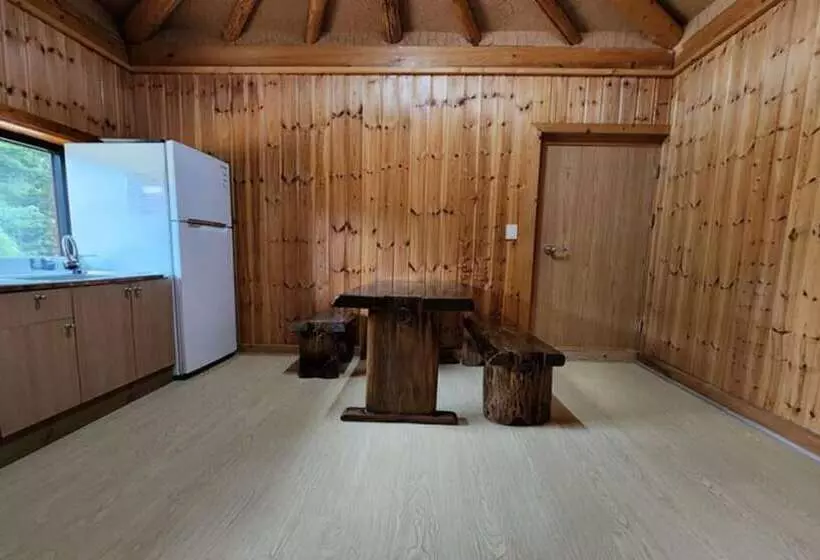 Gapyeong Dumesangol Pension