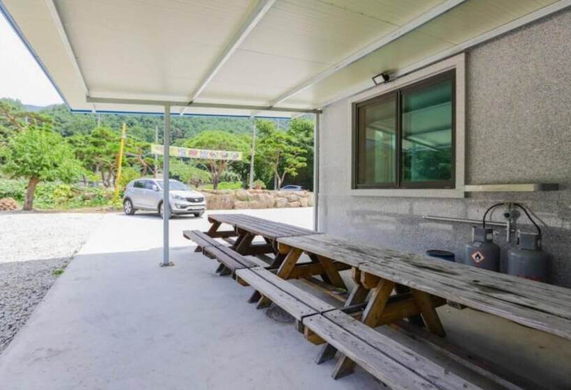 Gurye Gohyangsanjang Pension