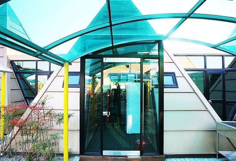 Gyeongju Pyramid Pension