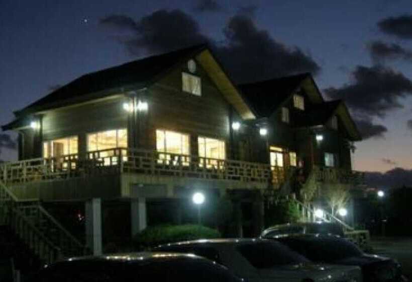 Gyeongju Solbaramgil Pension