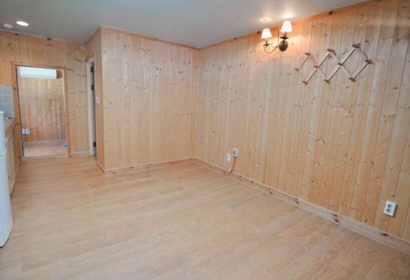 Gyeongju Solbaramgil Pension