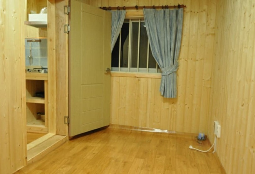 Gyeongju Solbaramgil Pension