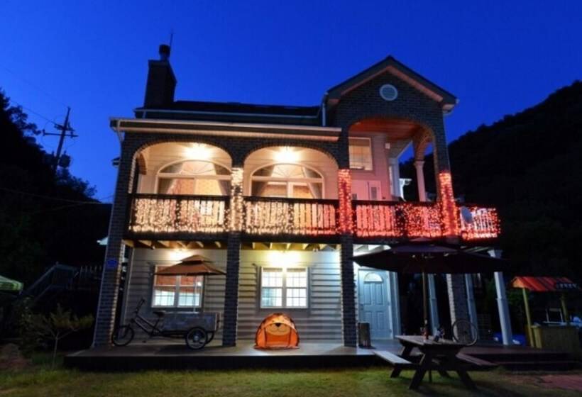 Hongcheon Gamjatown Pension