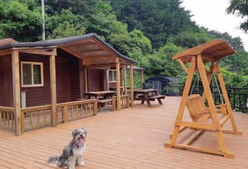 Hwacheon Bongori Tongnamujip Pension