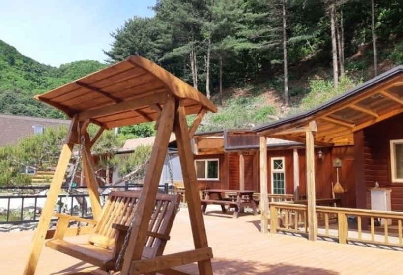 Hwacheon Bongori Tongnamujip Pension