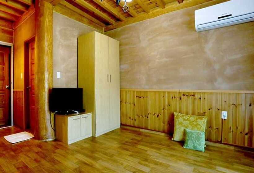 Inje Mountain Valley Pension