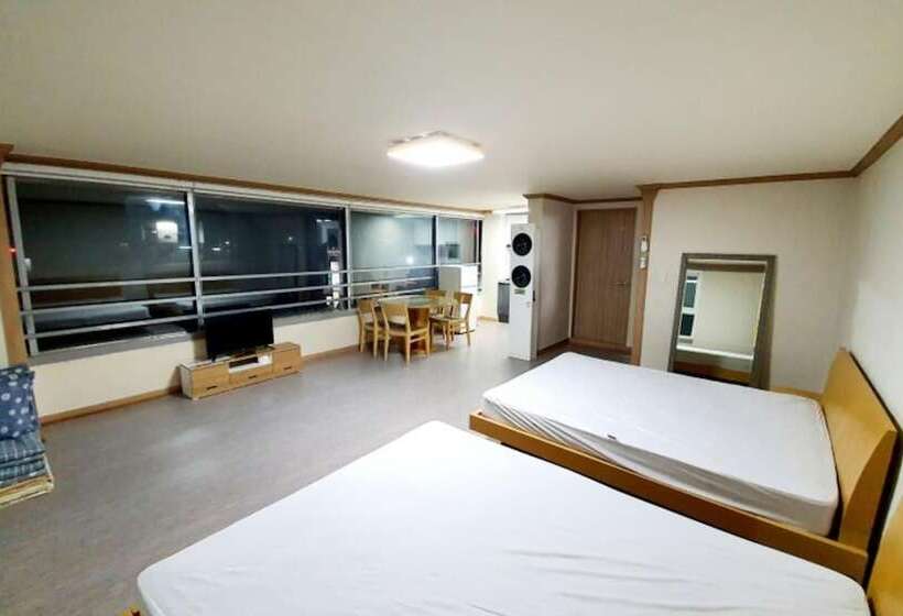 Muju Iso Condo Pension