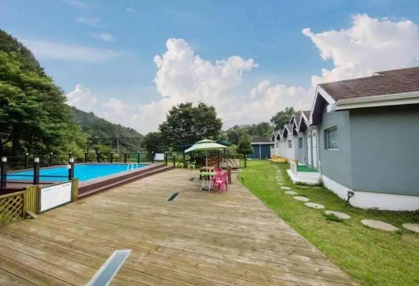 ペンション Gapyeong Haengbogi Meomuneunjip House