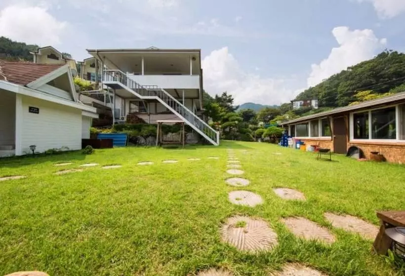 ペンション Gapyeong Haengbogi Meomuneunjip House