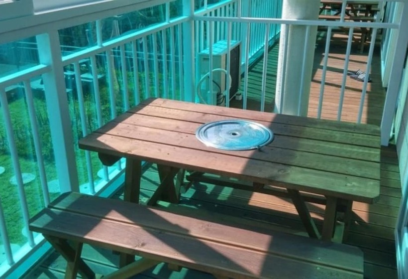 Gyeongju Central Park Pension