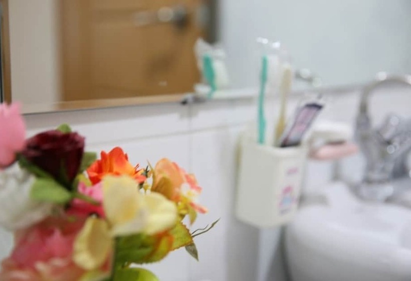 Pension Gyeongju Sopunggil Hanok Stay