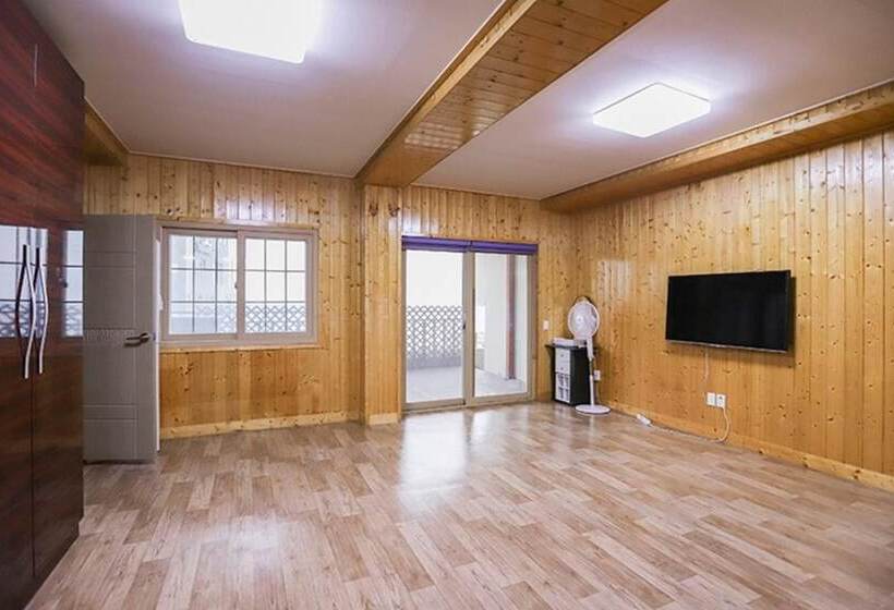 Pohang Eunhasu Pension