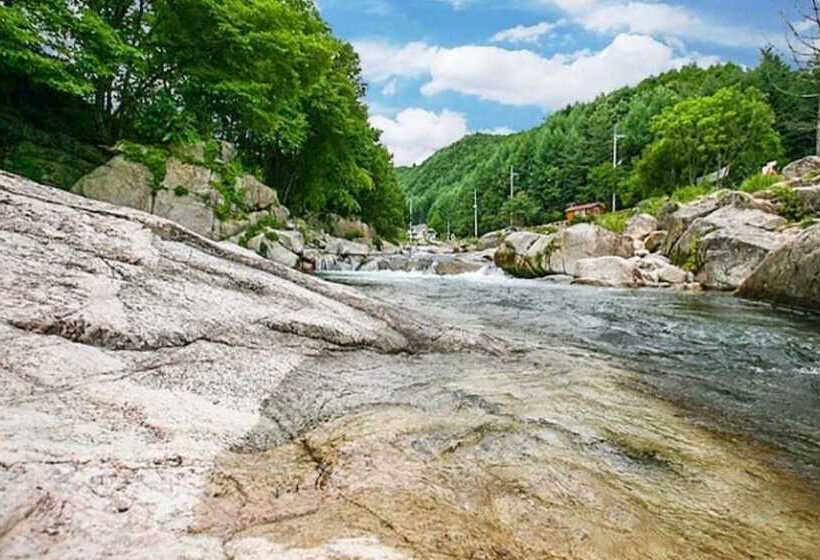 Pyeongchang Mulsori Pension