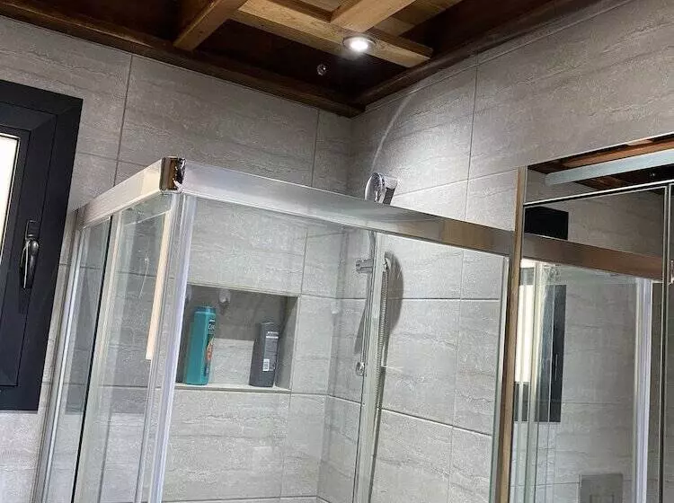 Residenssi Cedar 1 Bed House With Stunning Views