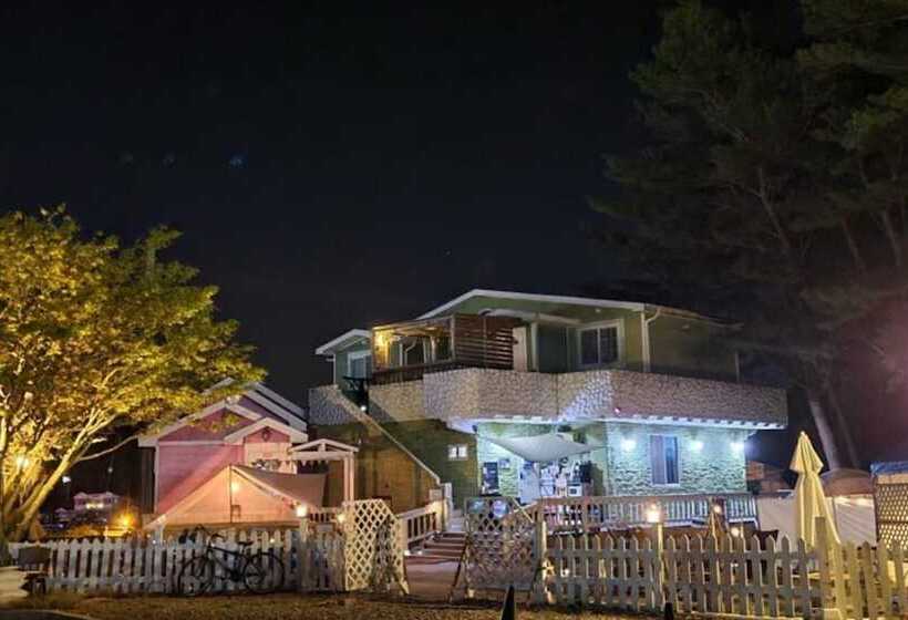 Taean Baramhyanggi Pension