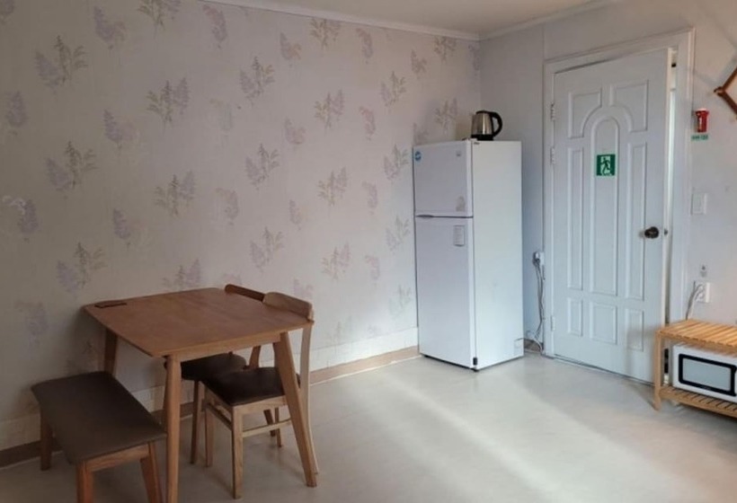 Taean Baramhyanggi Pension