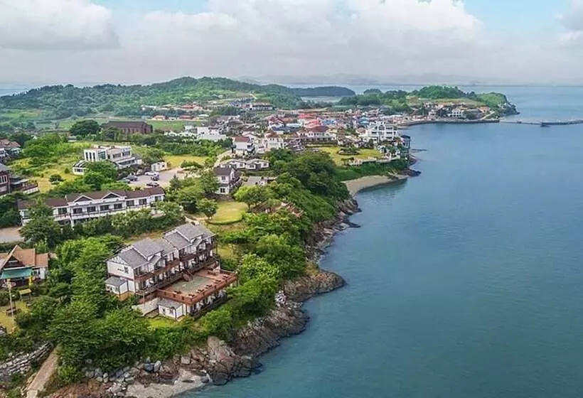 Taean Capella Pension